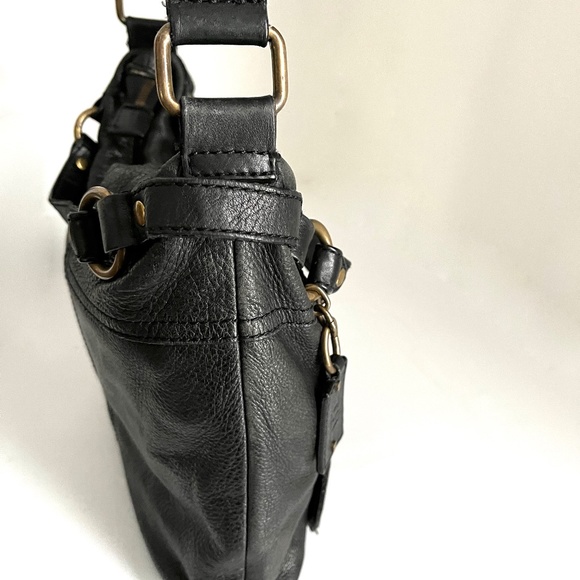 🔥🔥 Tommy Hilfiger Black Genuine Leather Handbag Cross Body Style - Picture 4 of 16